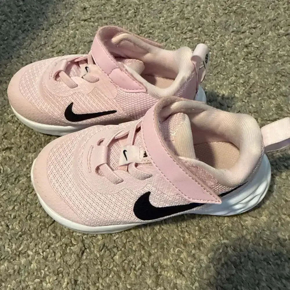 Nike Revolution 6 Toddler Shoes Pink Foam/Black DD1094-608